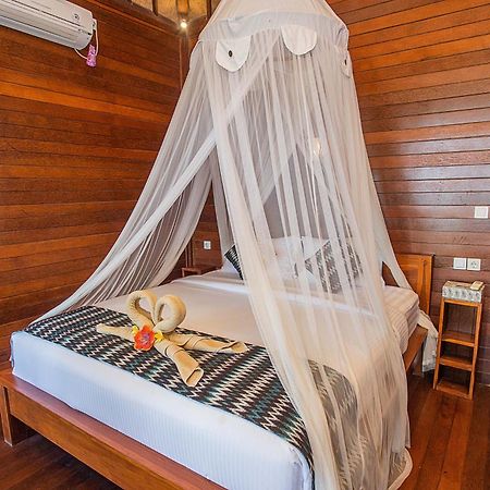 Tawe Ocean Blue Villa Lembongan Eksteriør bilde